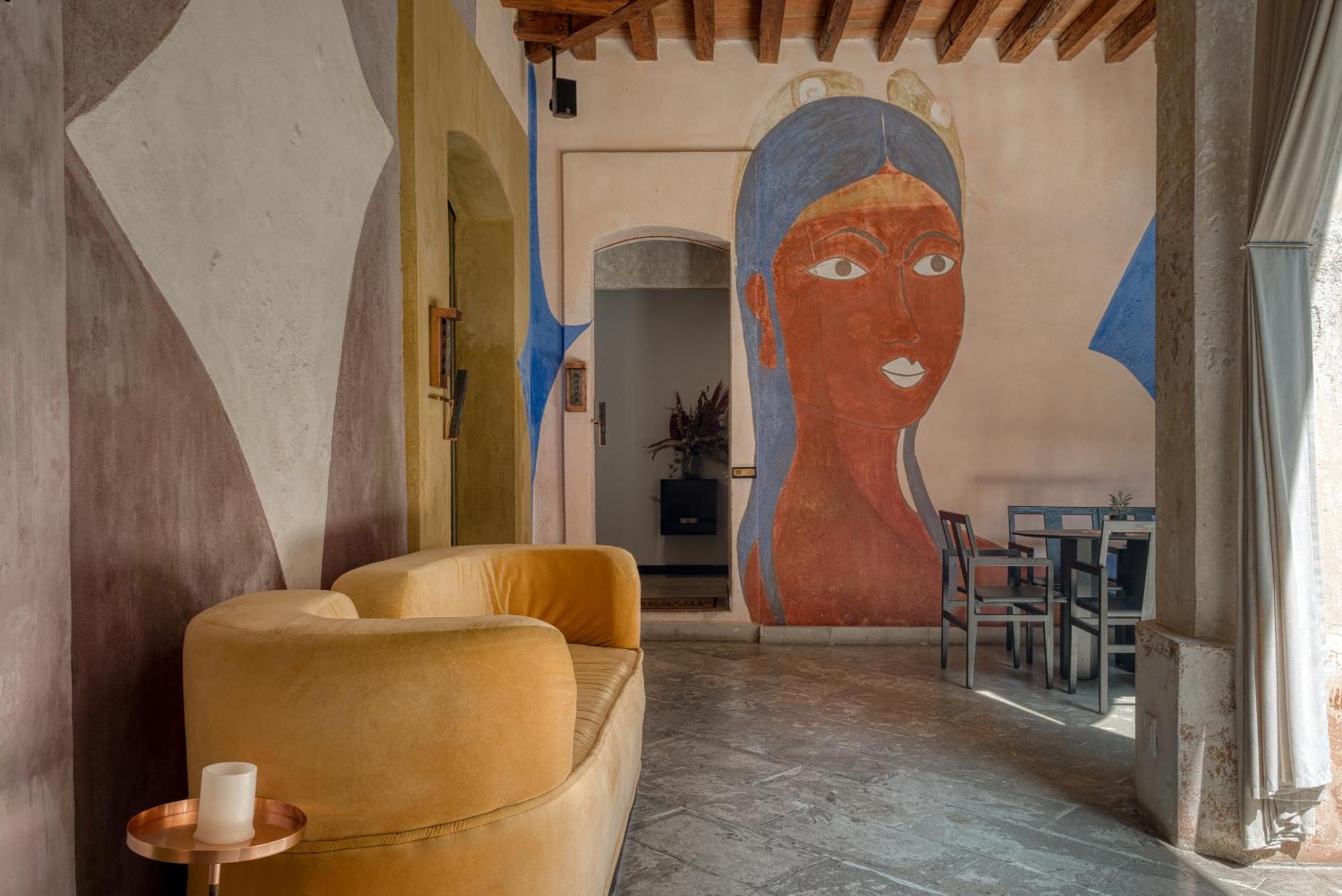 Hotel Pug Seal Oaxaca