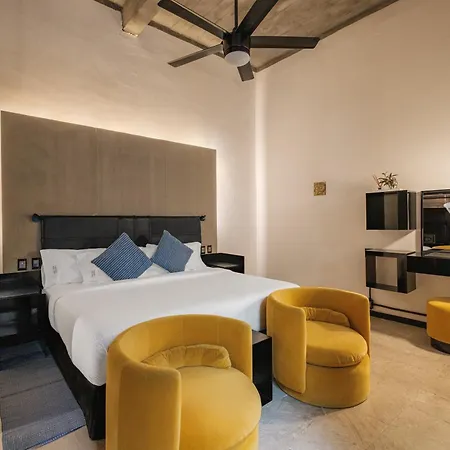 Pug Seal Oaxaca Hotel Room photo